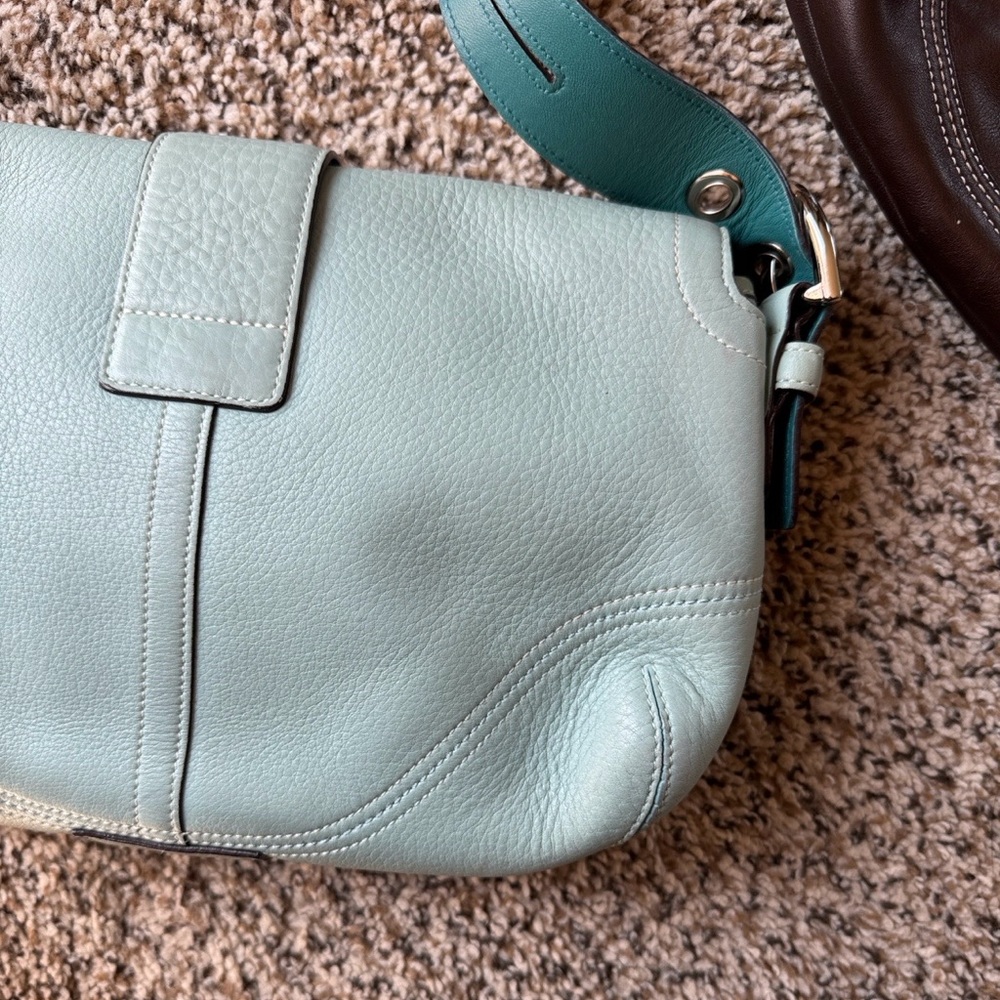 SOLDDD Coach Soho Shoulder Bag - Picture 3 of 5